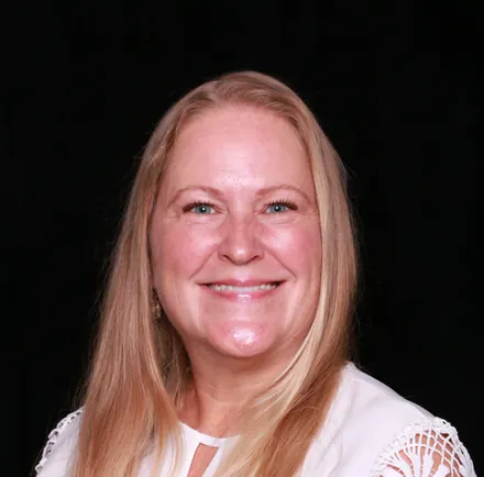 Erin, Certified EBLI Educator at Clever Bees Tutoring
